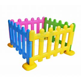 Elegant Fence (4/set)