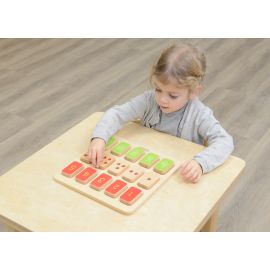 Visual and Tactile 1-5 Learning Board