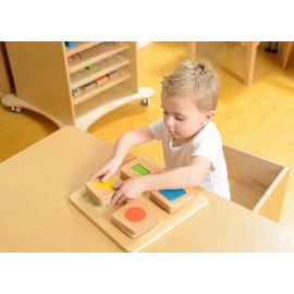 Sensorial Shape Matching Blocks Set