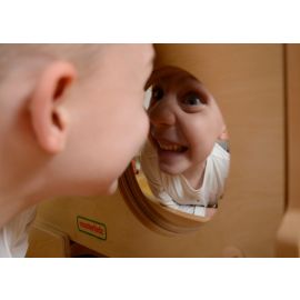 Fun Mirror - MasterKidz Wall Mounted Toys