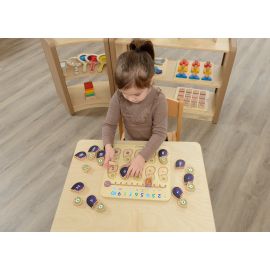 Number and Quantity Sorting Eggplants