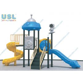Playground Heavy Duty Astronaut Spaceship (Free Gift)